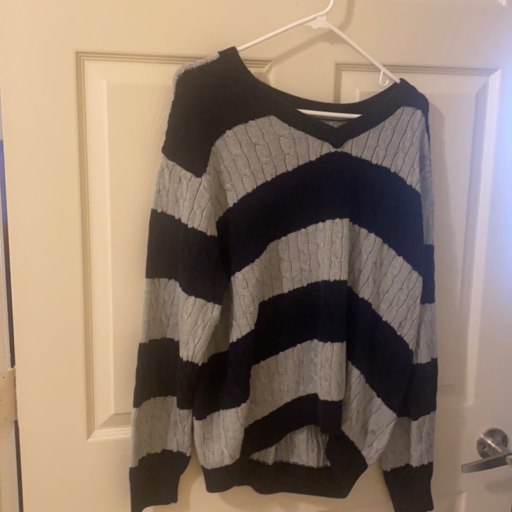 Brandy Melville Nikki navy and grey cable knit sweater